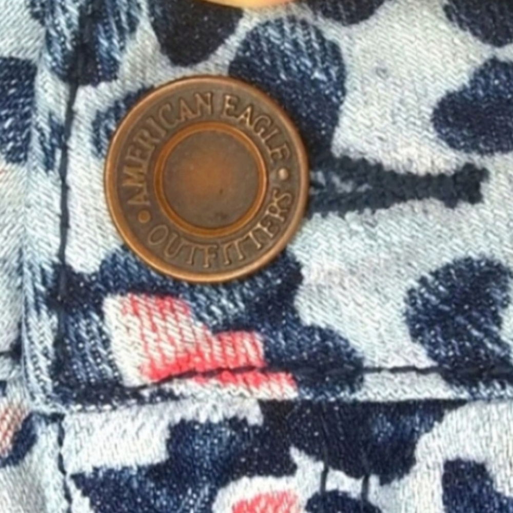 American Eagle Outfitters Blue and Red Leopard Jean Shorts | EUC | Shortie - Picture 10 of 16